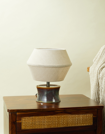 Brown Keasar Lamp With Shade